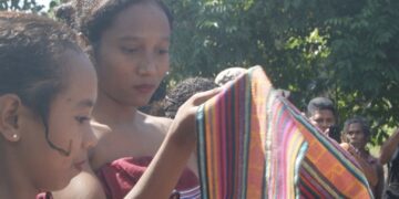  Halo lia Umane - Feto San, lori desvantajen barak ba ema nia moris