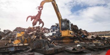 Italy waste workers find KSh 148 million lottery ticket in pile of waste